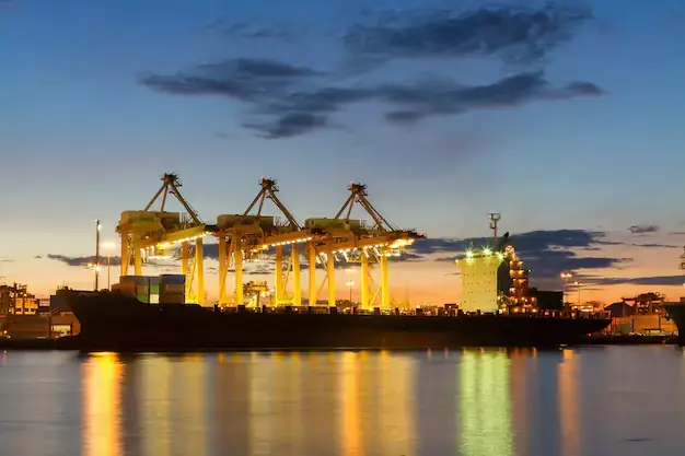 Maritime & Shipping Lawyer in Dubai